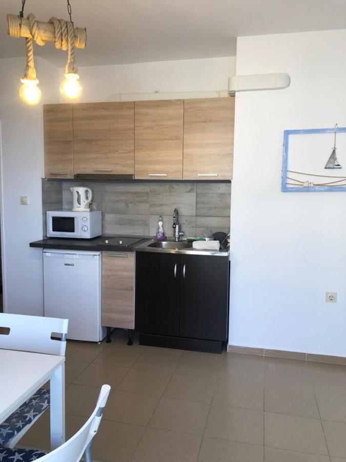 Milos Apartments Pomorie Bagian luar foto