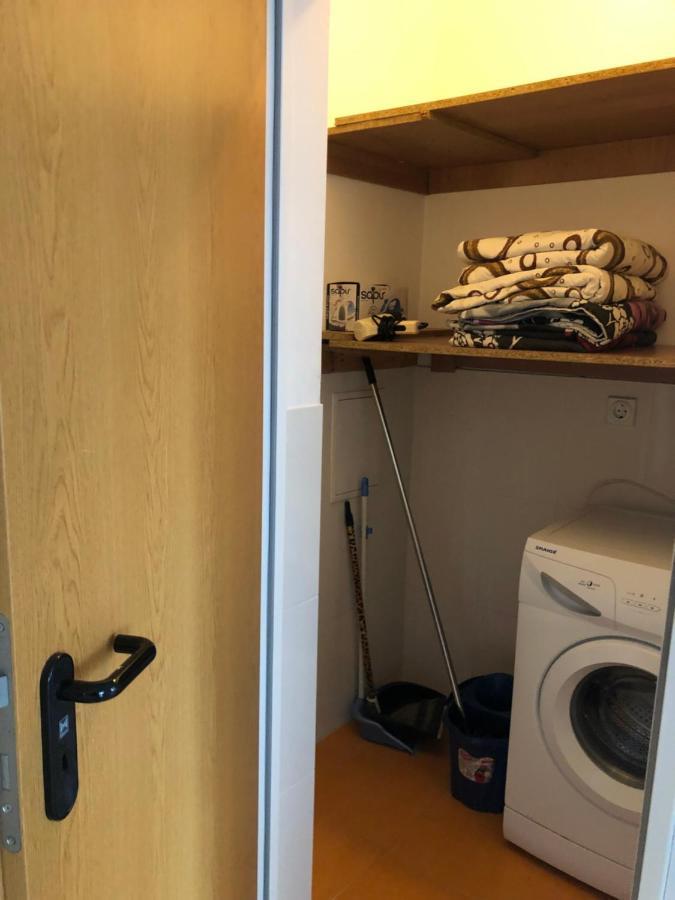 Milos Apartments Pomorie Bagian luar foto