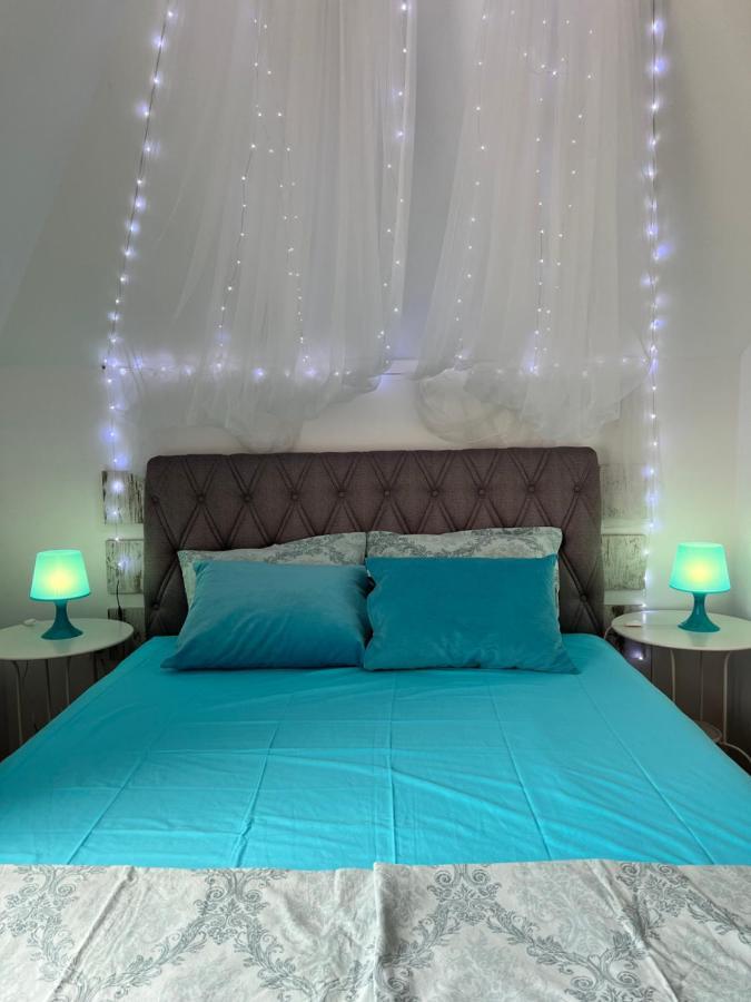 Milos Apartments Pomorie Bagian luar foto