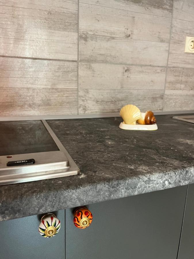 Milos Apartments Pomorie Bagian luar foto